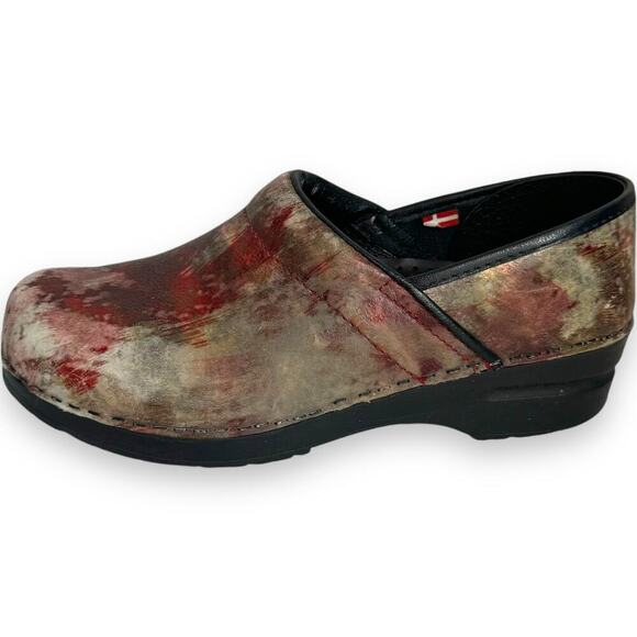 Sanita The Original Danish Leather Clog Shoes Red Watercolor Womens 38 / US 7.5 - Picture 3 of 14